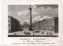                   Colonna Antonina in Piazza...
              