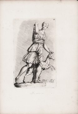                   Statue of Artemis at hunt
              
